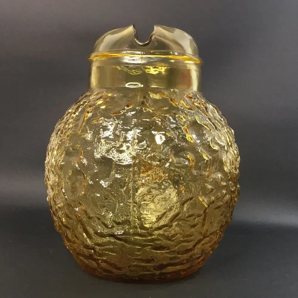 ANCHOR HOCKING Amber Colored Milano Lido Crinkle 96-ounce Round Tea Pitcher